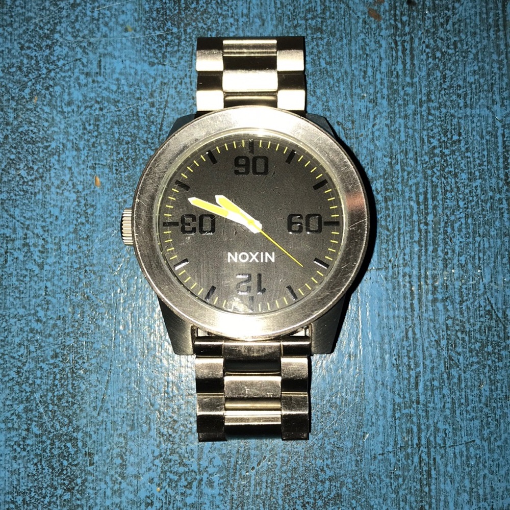 Silver Nixon watch (Tinted Back)